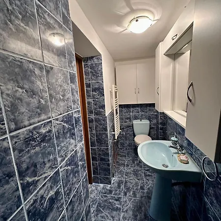 Casuta Tenu Holiday home Craiova